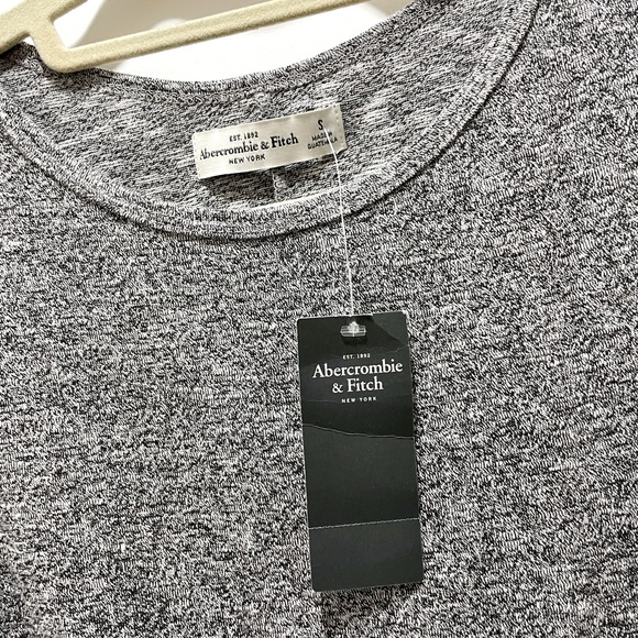 A&F | Abercrombie & Fitch | Sleevess Dress - Picture 2 of 2